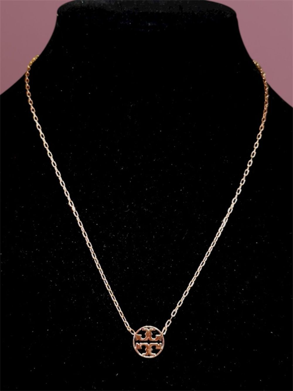 TORY BURCH ROSE GOLD LOGO PENDANT NECKLACE - Picture 2 of 3